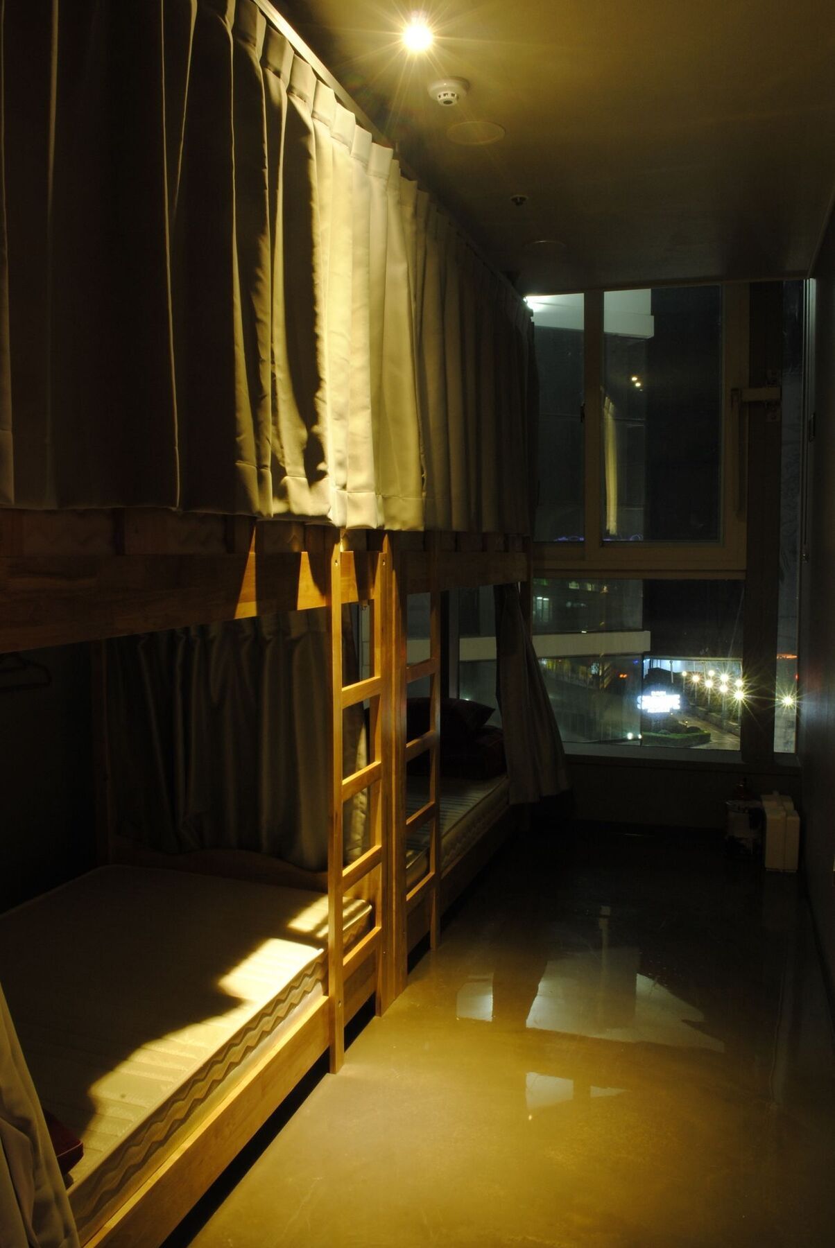 Moondong'S Hostel Пусан Екстериор снимка